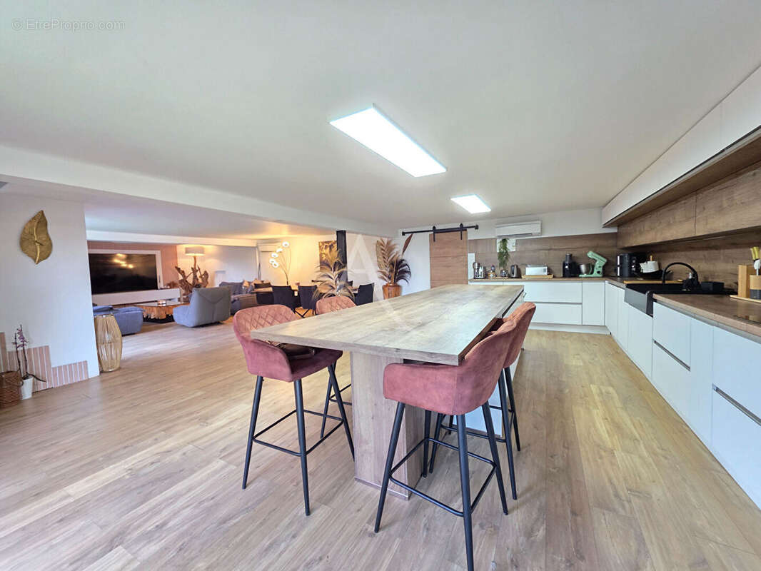 Maison à ARMENTIERES-EN-BRIE