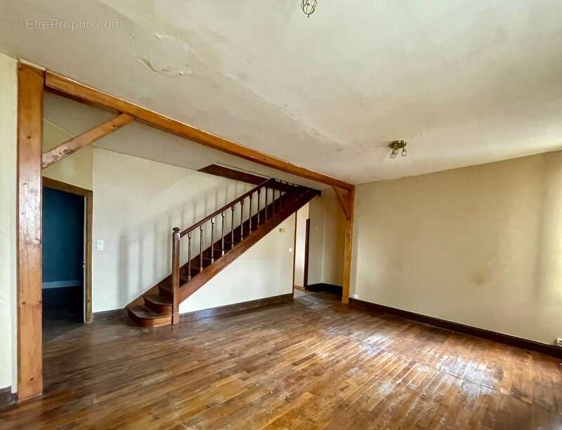 SANCOINS maison 4 chambres, terrain, annexes - photo 3