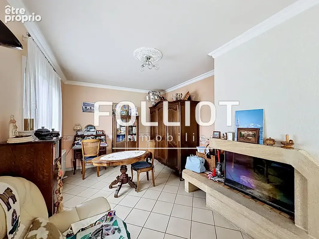 A VENDRE ! Maison Le Val Saint Pere 6 pièce(s) 150 m2 - photo 5