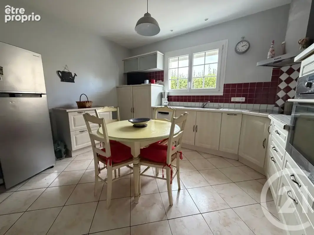 Maison 4 pièces 111 m² à vendre à Saint-Sulpice-De-Royan (17200) - photo 9