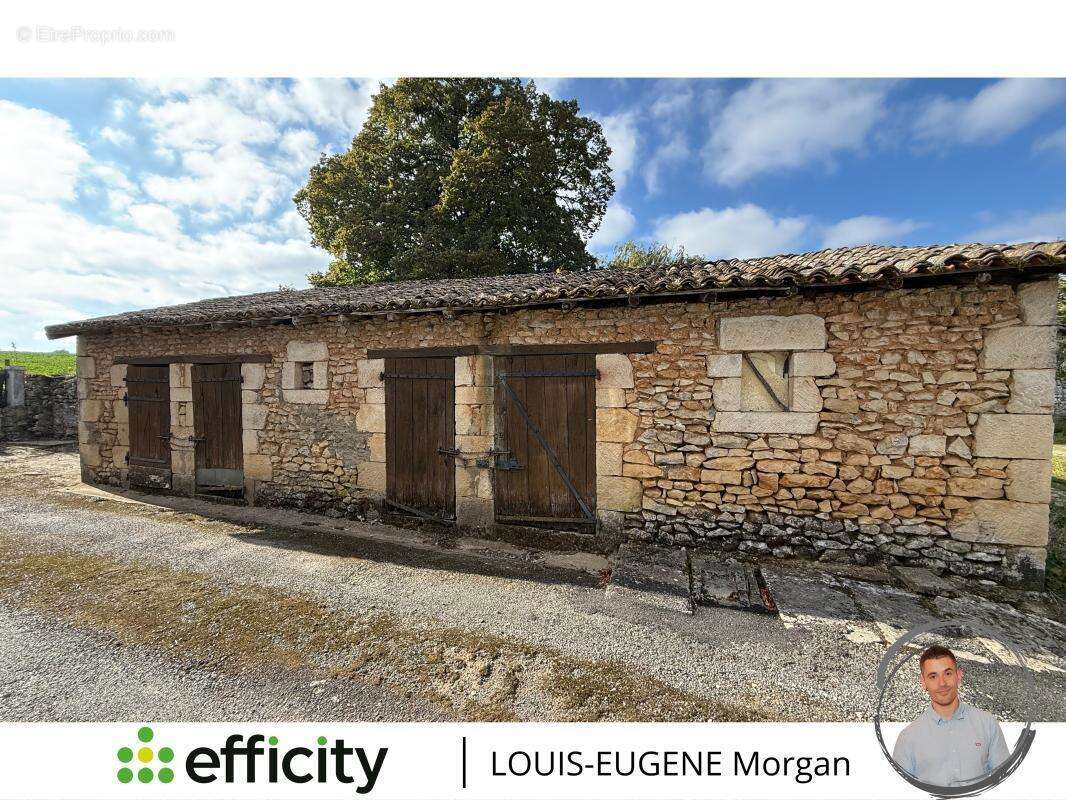 Maison à COUHE