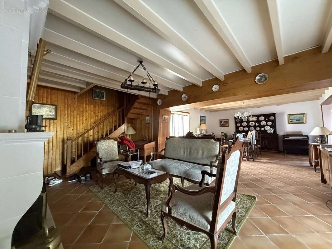 FERME de 248m² - 1hectare48a78ca avec étangs - photo 19