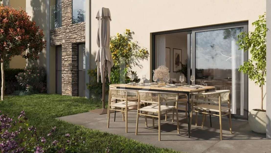 Appartement à VALBONNE