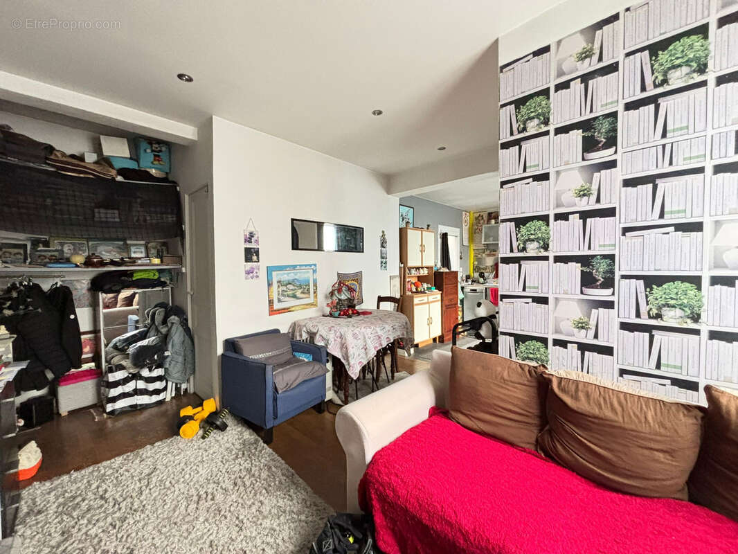 Maison à SARTROUVILLE