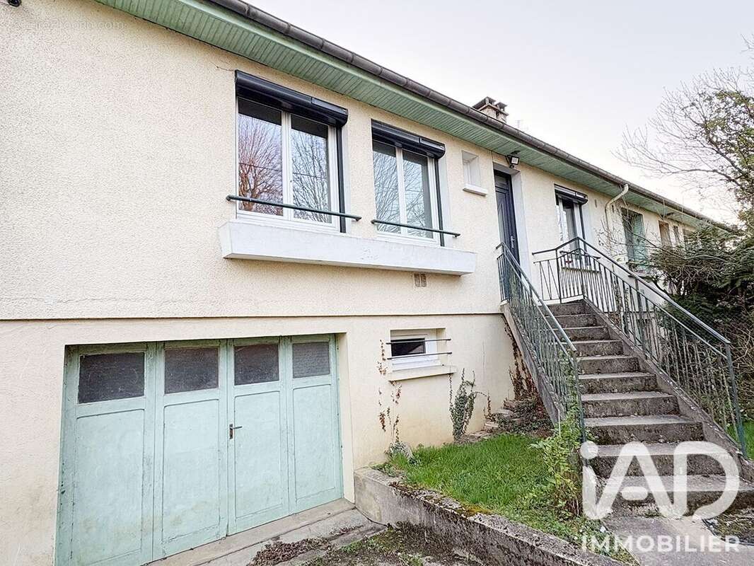 Maison 72 m² à Saint-Fargeau  - photo 9
