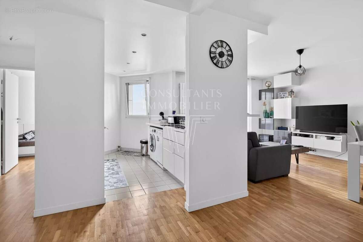 Appartement à LEVALLOIS-PERRET