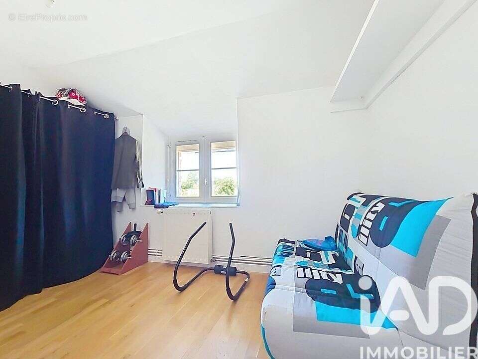 Photo 7
