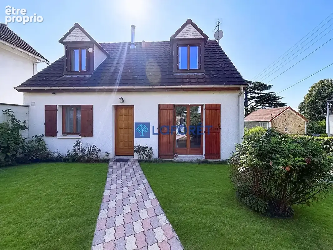 Maison à SAVIGNY-SUR-ORGE