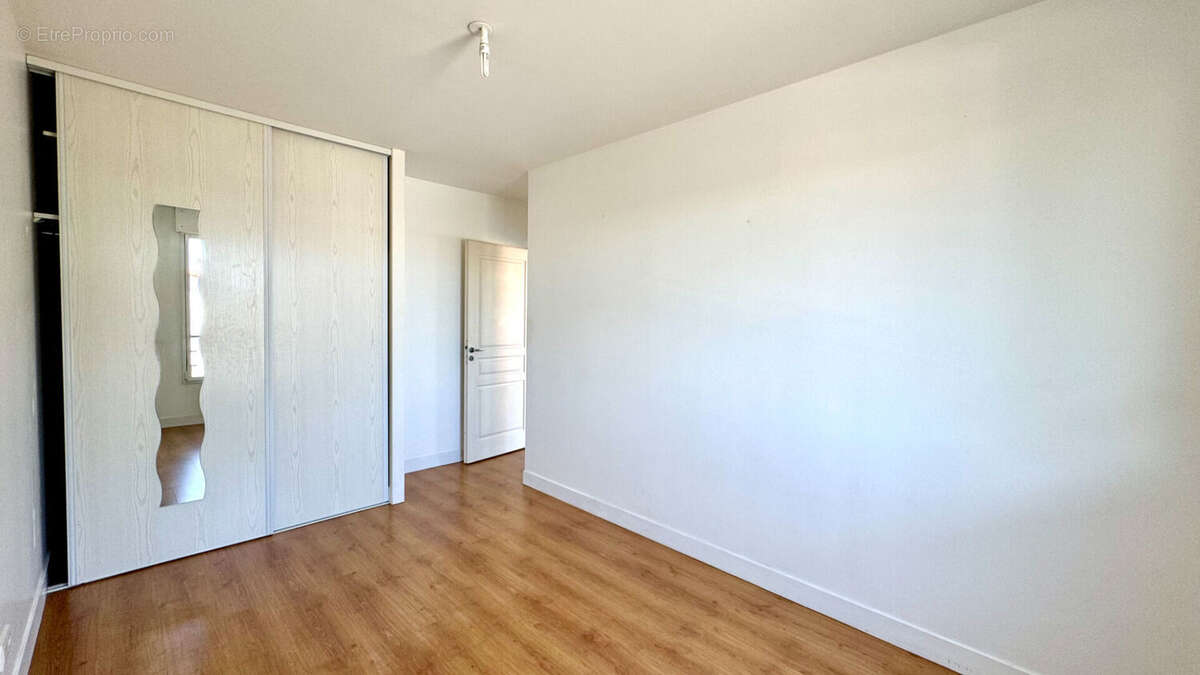 Appartement à PERIGNY