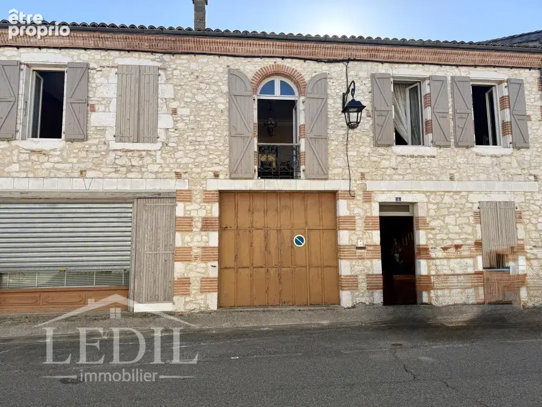 Maison à MAUVEZIN