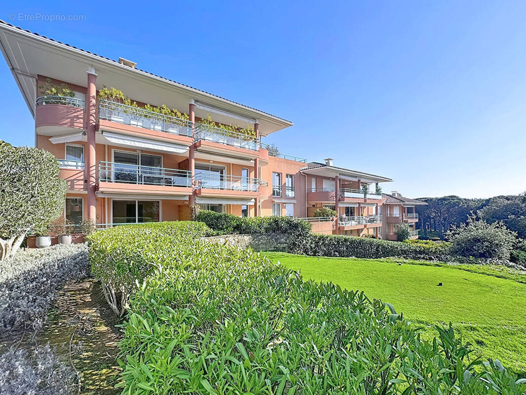 Appartement à SAINT-RAPHAEL