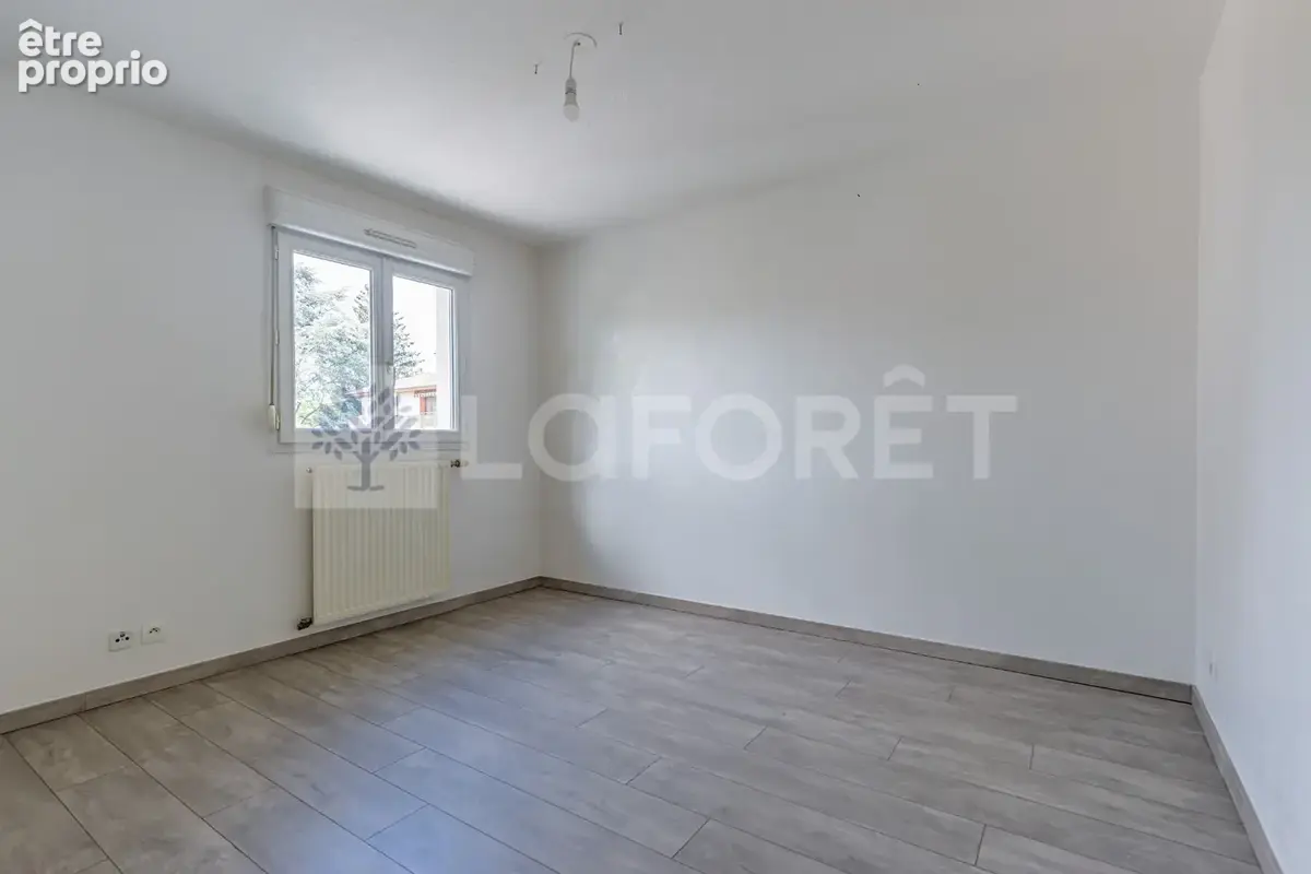 Agence immobiliere laforet - "glycine" - annecy - appartement t2 de 44,57m² - balcon - cave - garage en option - photo 9