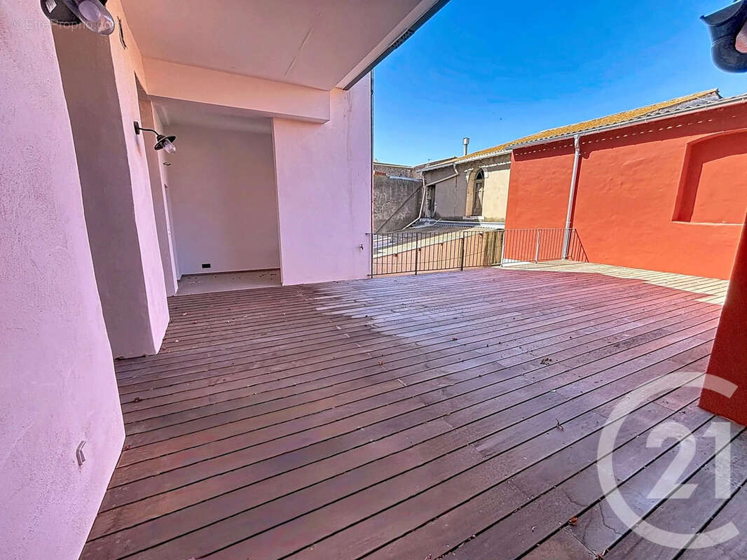 Appartement 140 m² à Sete  - photo 3