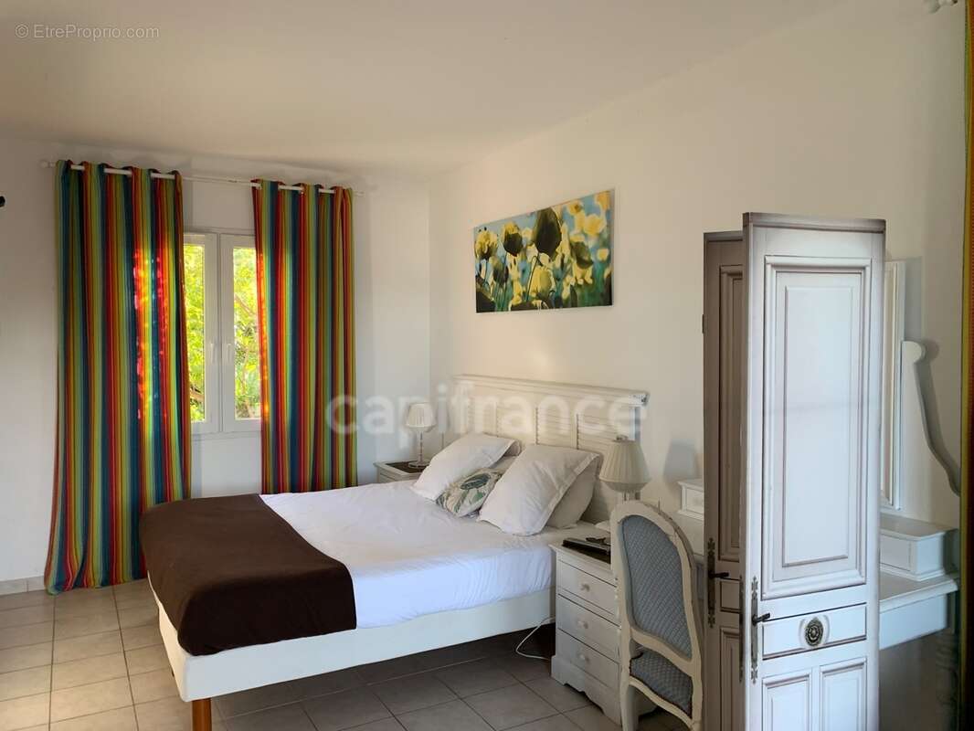 Var(83) Vente-Gassin-Golfe de Saint Tropez-BASTIDE et MAISON sur Terrain 2 117 m², 2 piscines-Bord de mer - photo 18