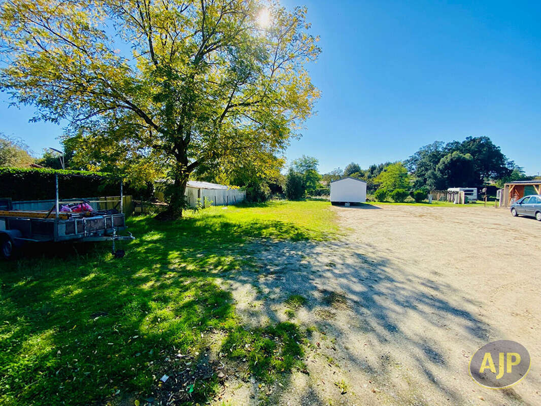 Terrain à LESPARRE-MEDOC