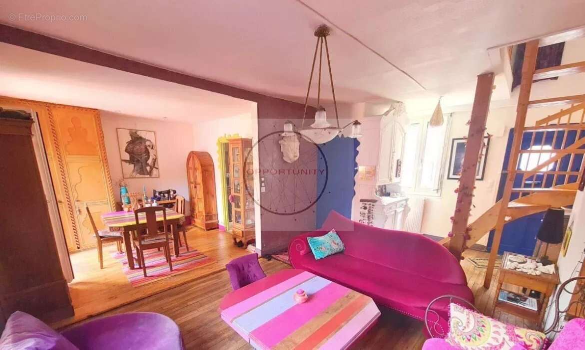 Maison à FONTENAY-SOUS-BOIS