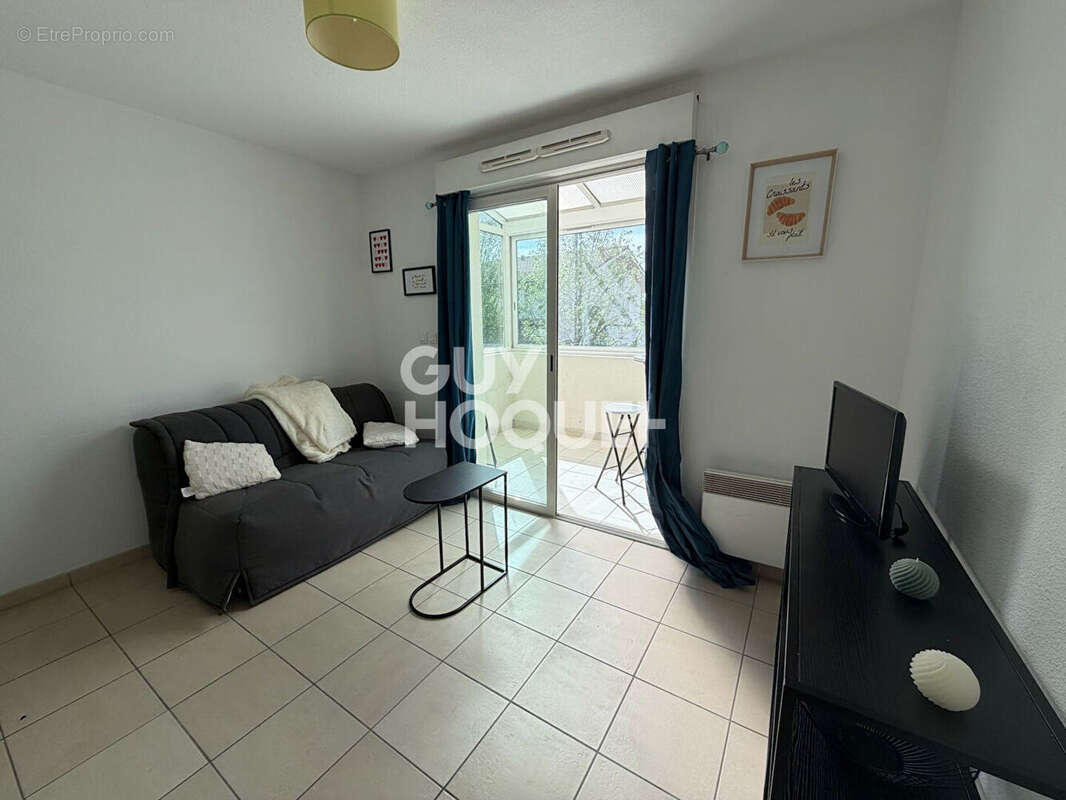 Appartement à RION-DES-LANDES