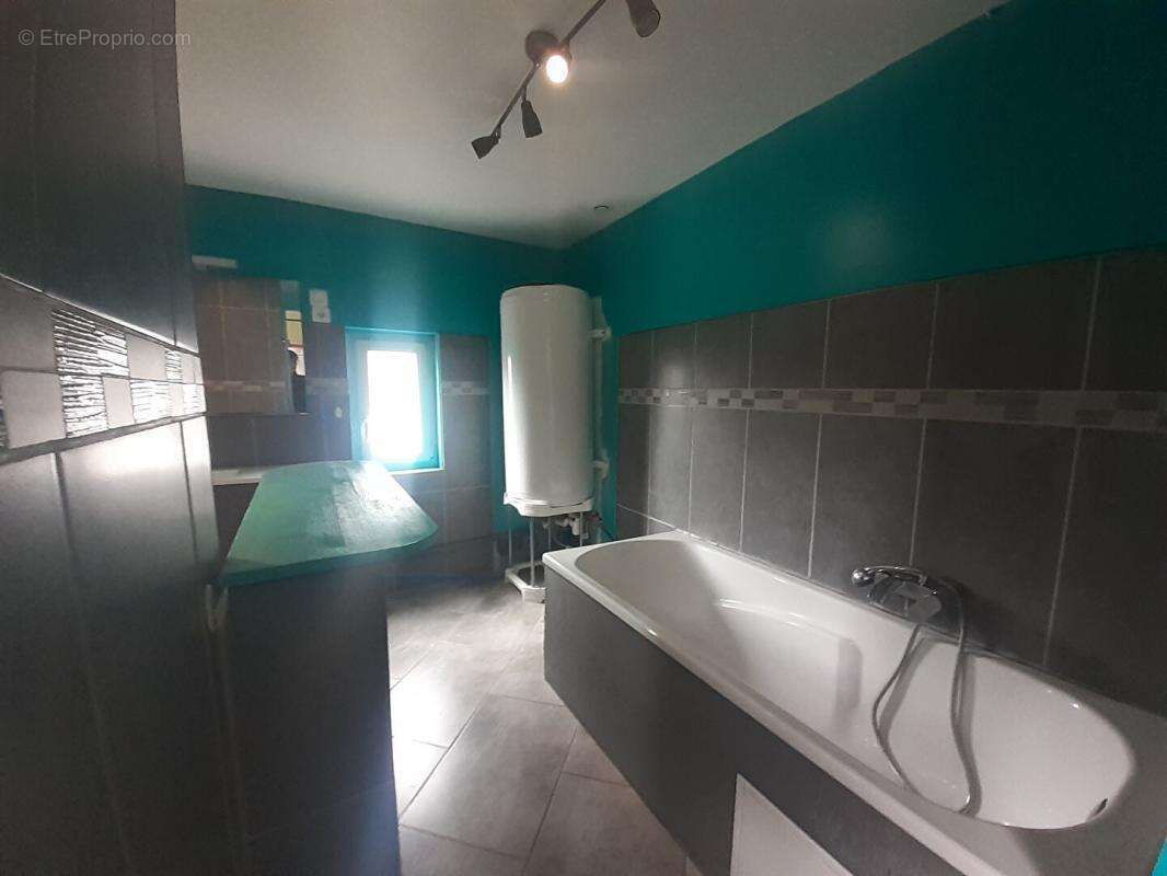 Maison à SAINT-SAMSON-LA-POTERIE