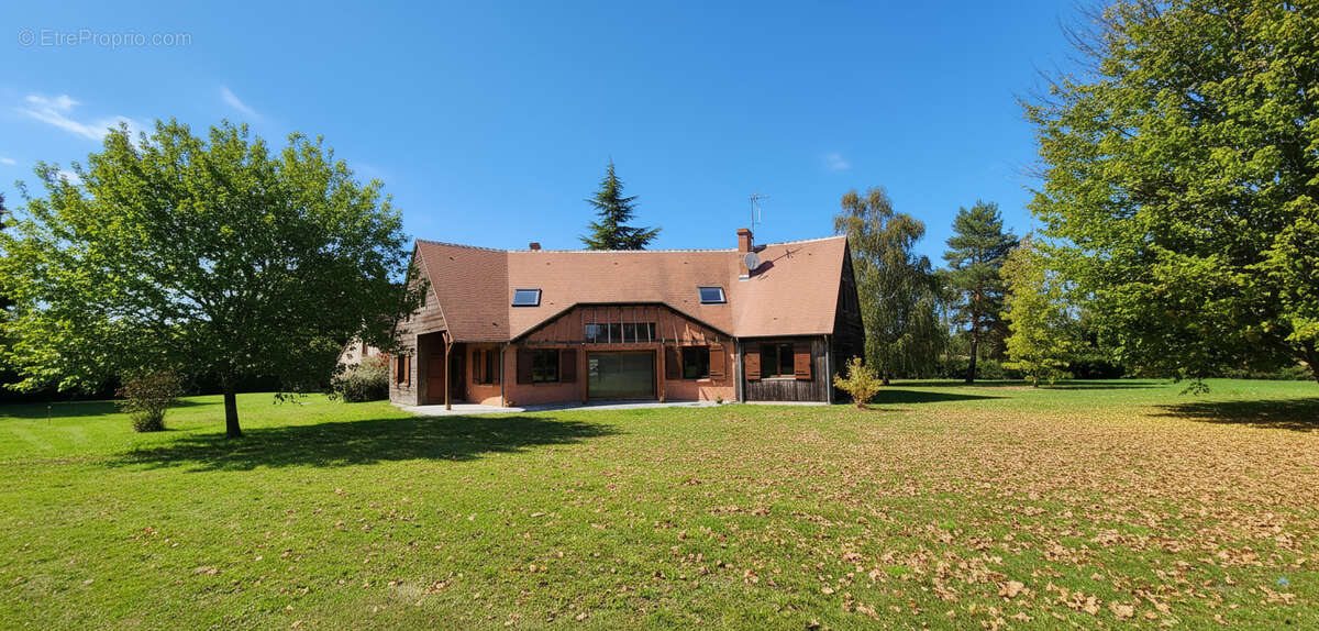 Maison à LAILLY-EN-VAL