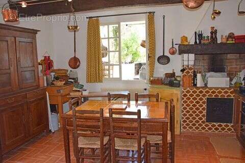 Maison 165 m² à Lorgues  - photo 2