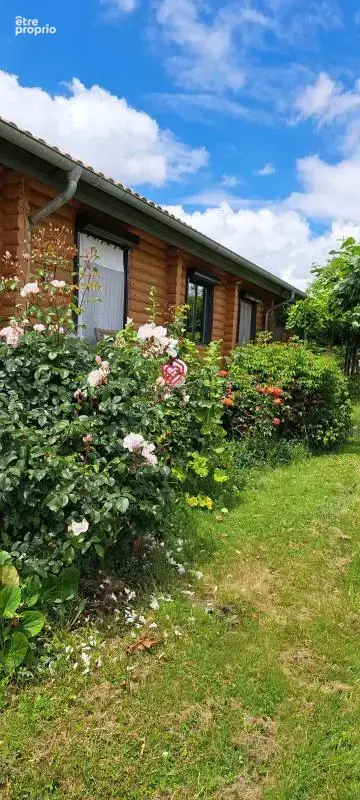 Maison originale en bois avec une vue magnifique sur les Pyrénées - photo 3