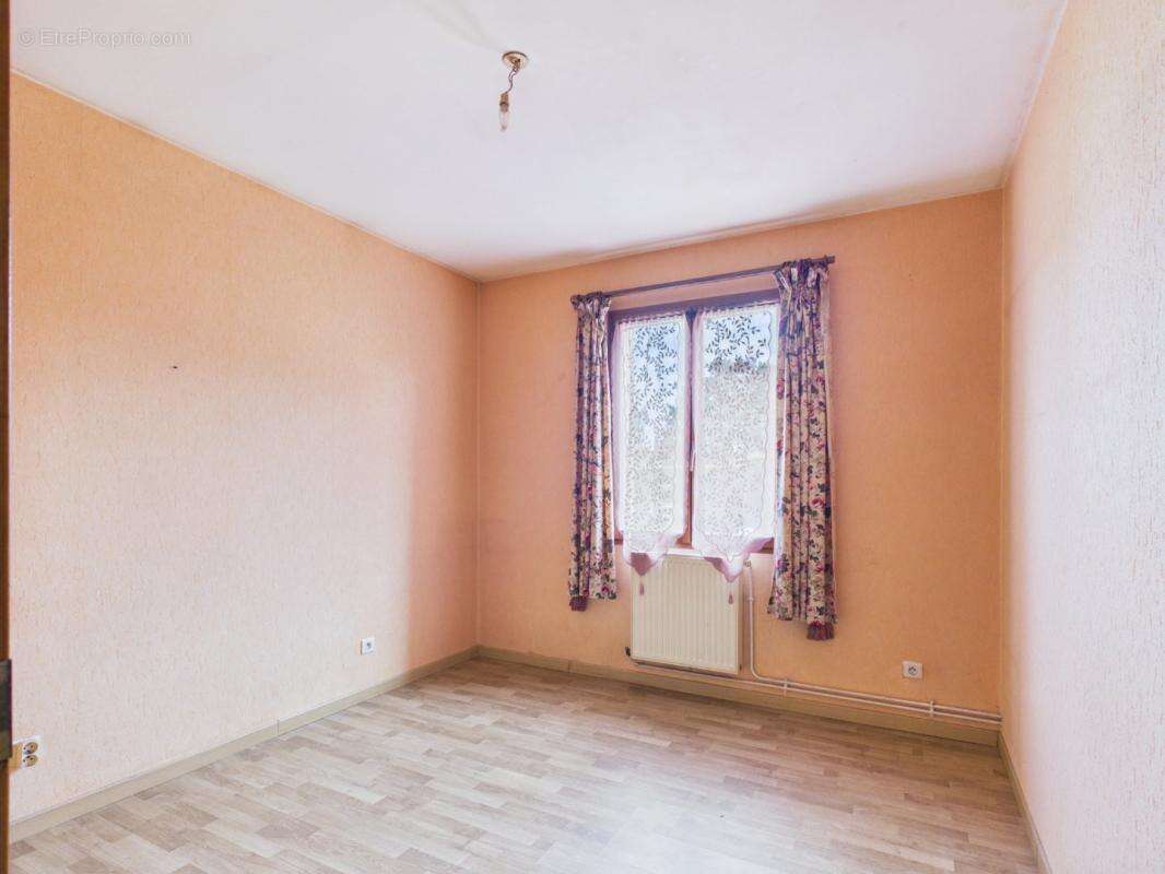 Maison 100 m² à Feuquieres  - photo 9