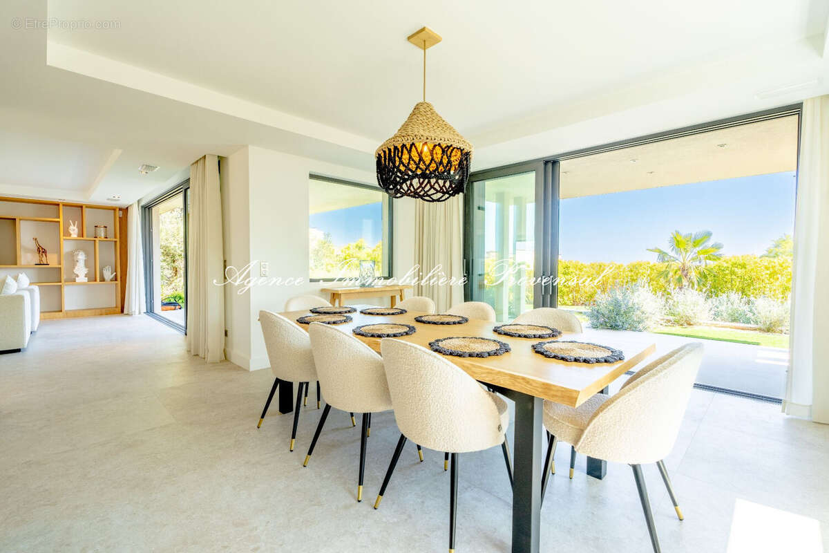 Maison à SAINTE-MAXIME