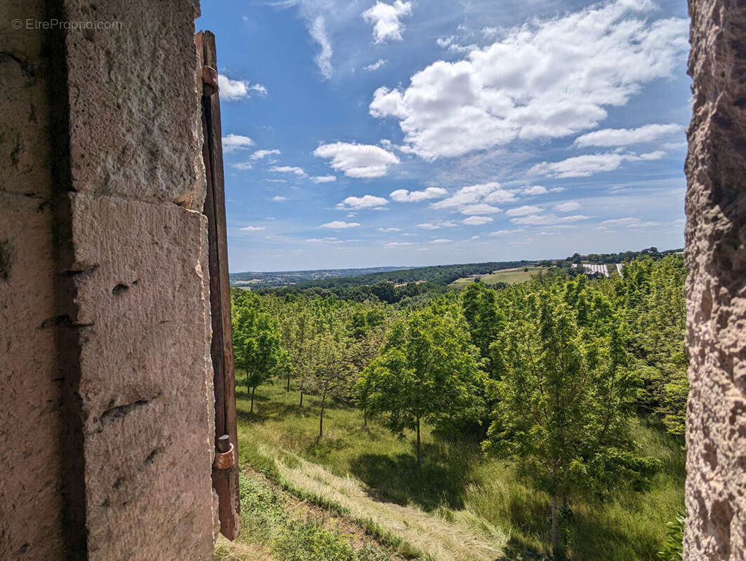 Maison à SAINT-NAZAIRE-DE-VALENTANE