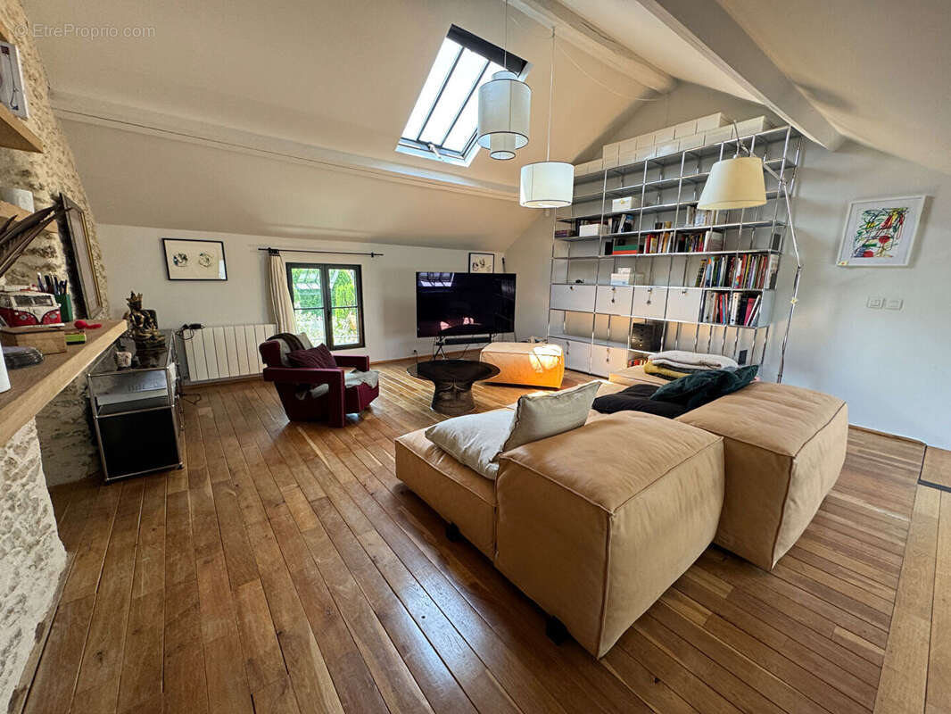 Maison à MONTFORT-L'AMAURY