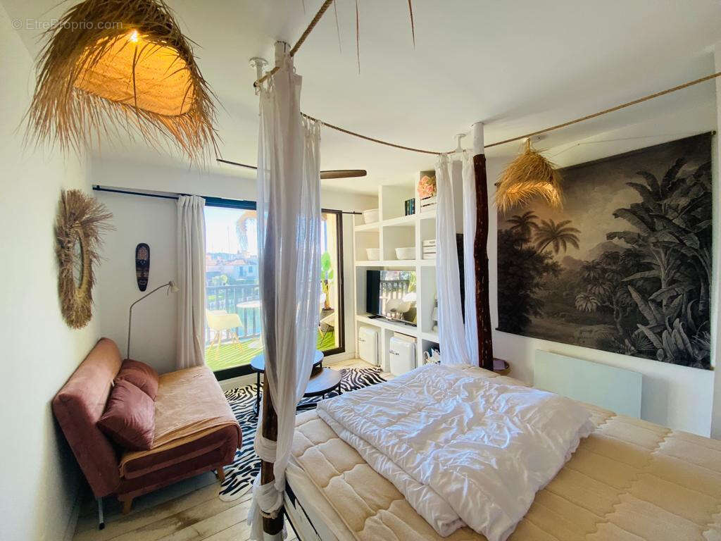 Appartement à GRIMAUD