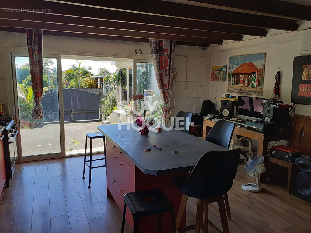 Maison à SAINT-BENOIT