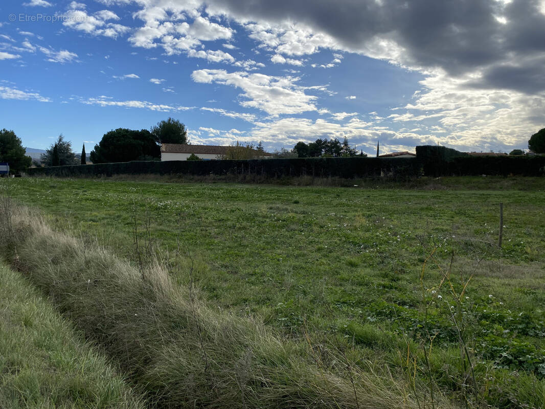 Terrain à PAULIGNE