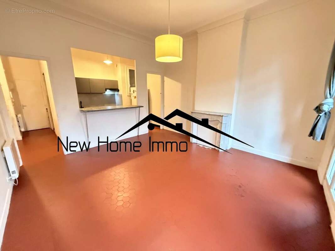 Appartement à MARSEILLE-6E