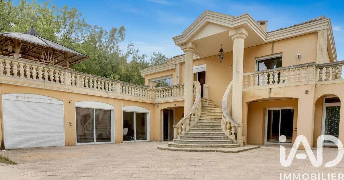 Photo 1 - Maison à GARDANNE