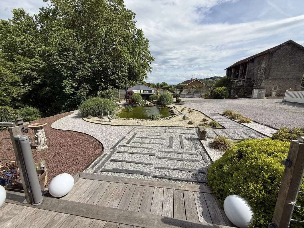 Maison contemporaine en bois de 129 m², avec accès privé à la rivière - photo 9
