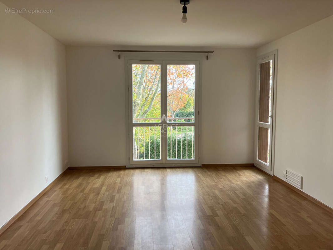 Appartement à MAISONS-LAFFITTE
