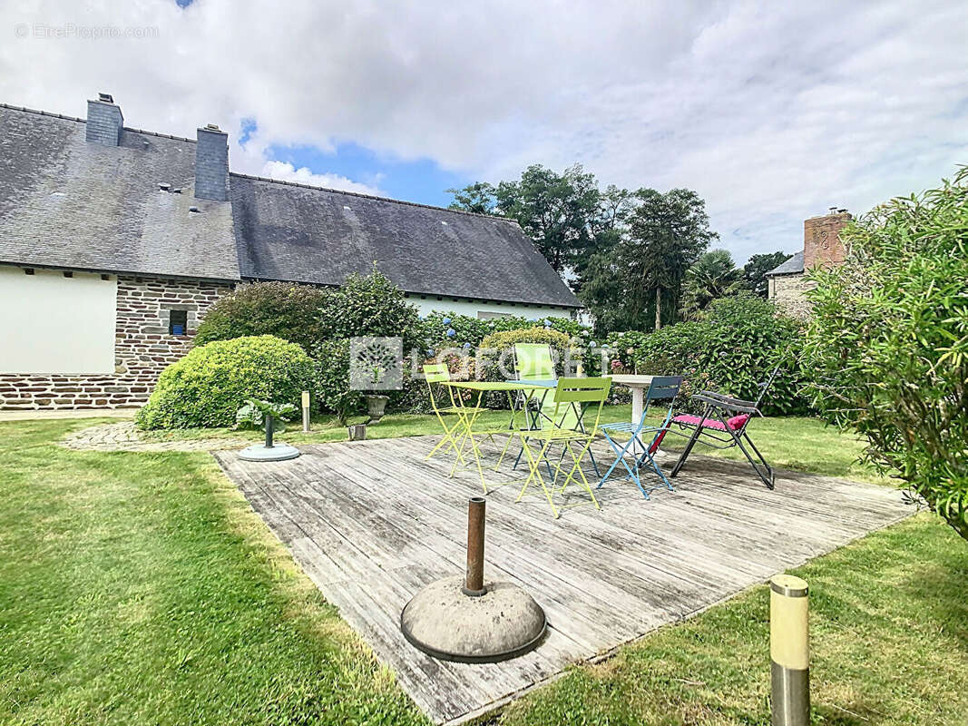 Maison à SAINT-BRIEUC-DE-MAURON