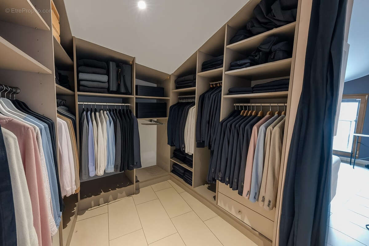 Maison à SAINT-DENIS-EN-BUGEY