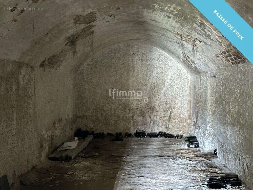 Commerce à MONTOIRE-SUR-LE-LOIR