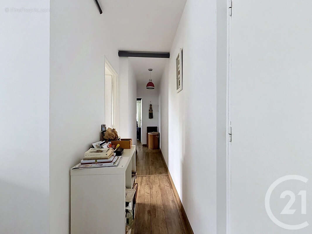 Appartement 61 m² à Talence  - photo 4