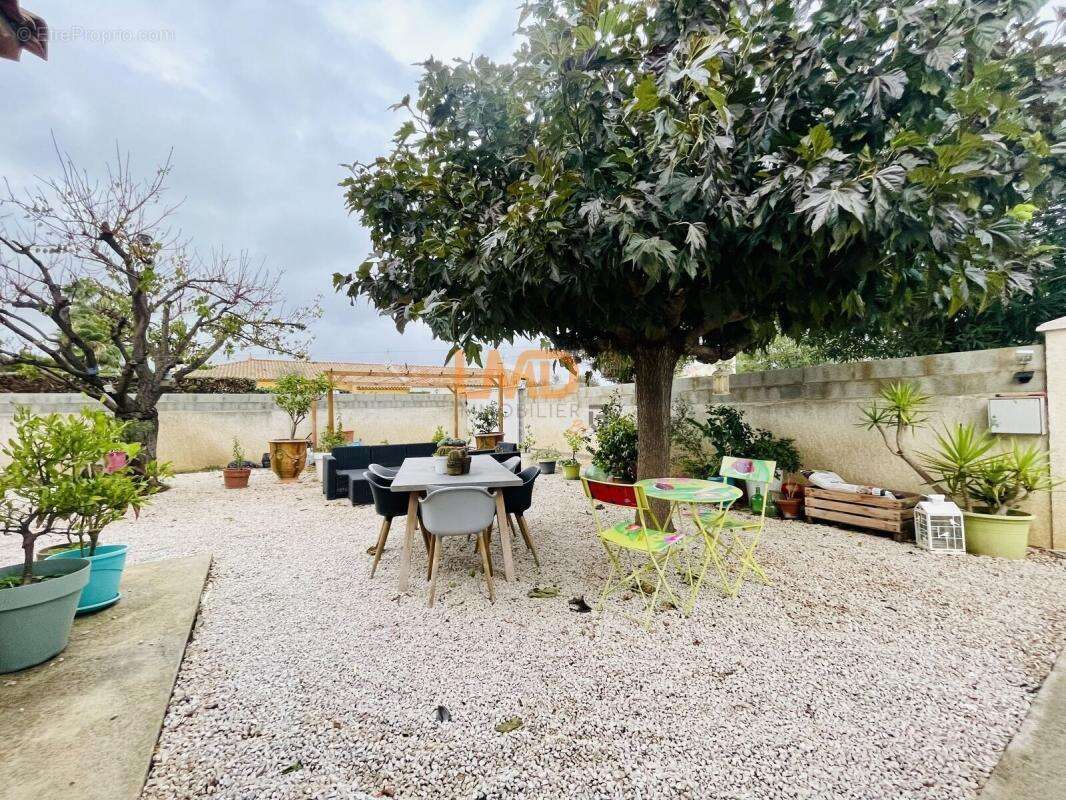 Maison à VILLENEUVE-LES-BEZIERS