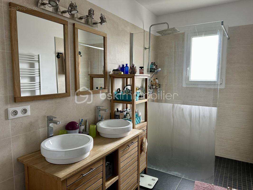 Maison à SAINT-ANDRE-DE-ROQUELONGUE