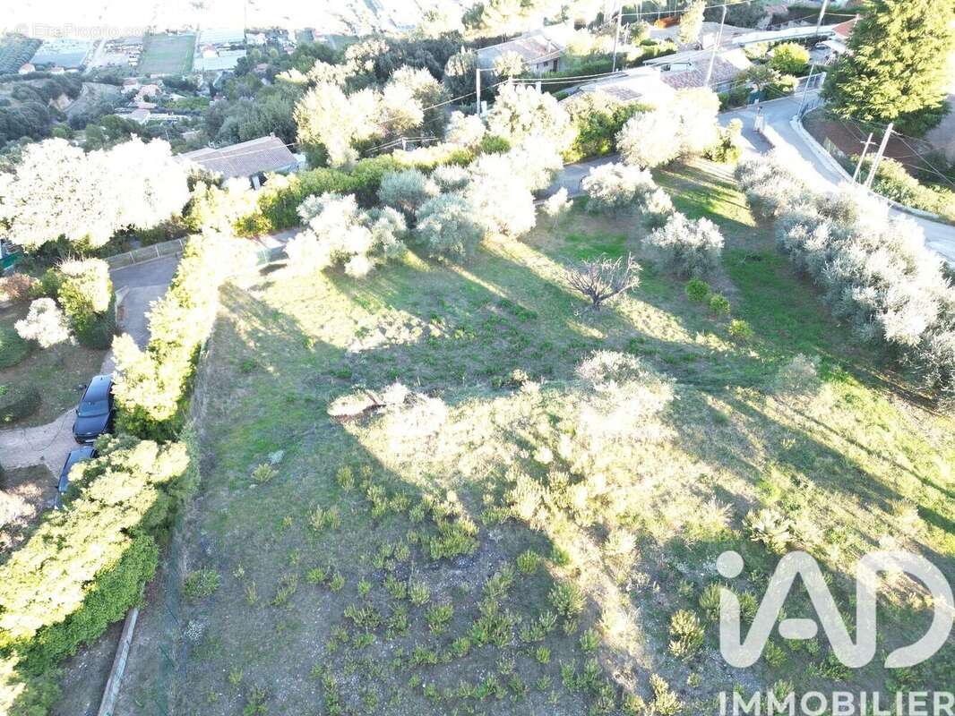 Photo 4 - Terrain à SAINT-LAURENT-DU-VAR