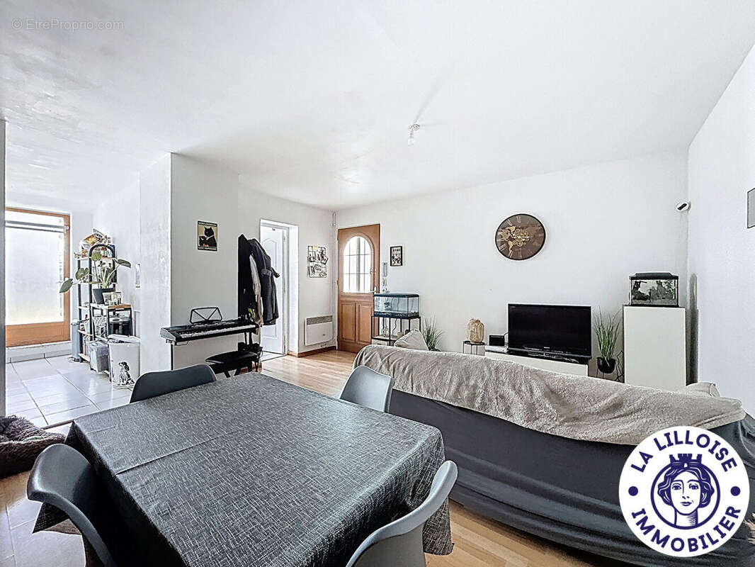 Appartement à WAMBRECHIES