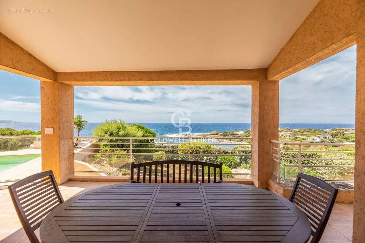 Marine de Davia - Propriété T9 - Piscines - vue mer - accès plage - photo 6