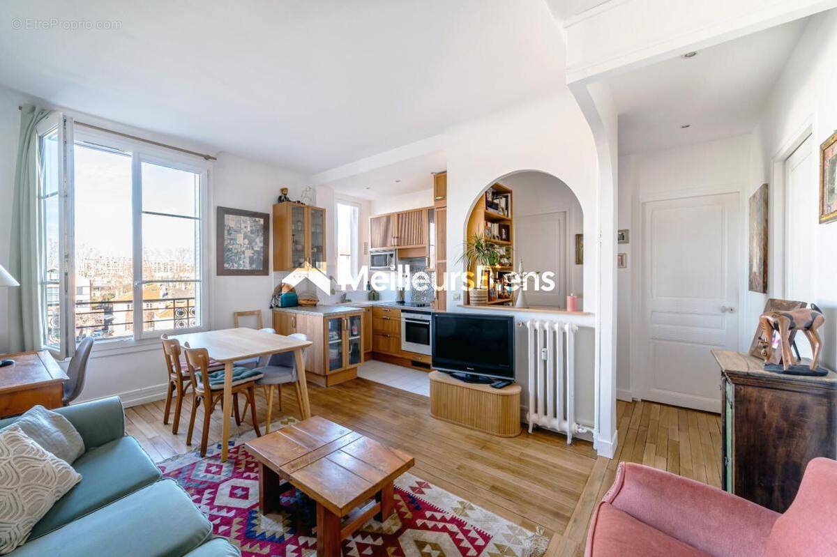 Appartement à ISSY-LES-MOULINEAUX