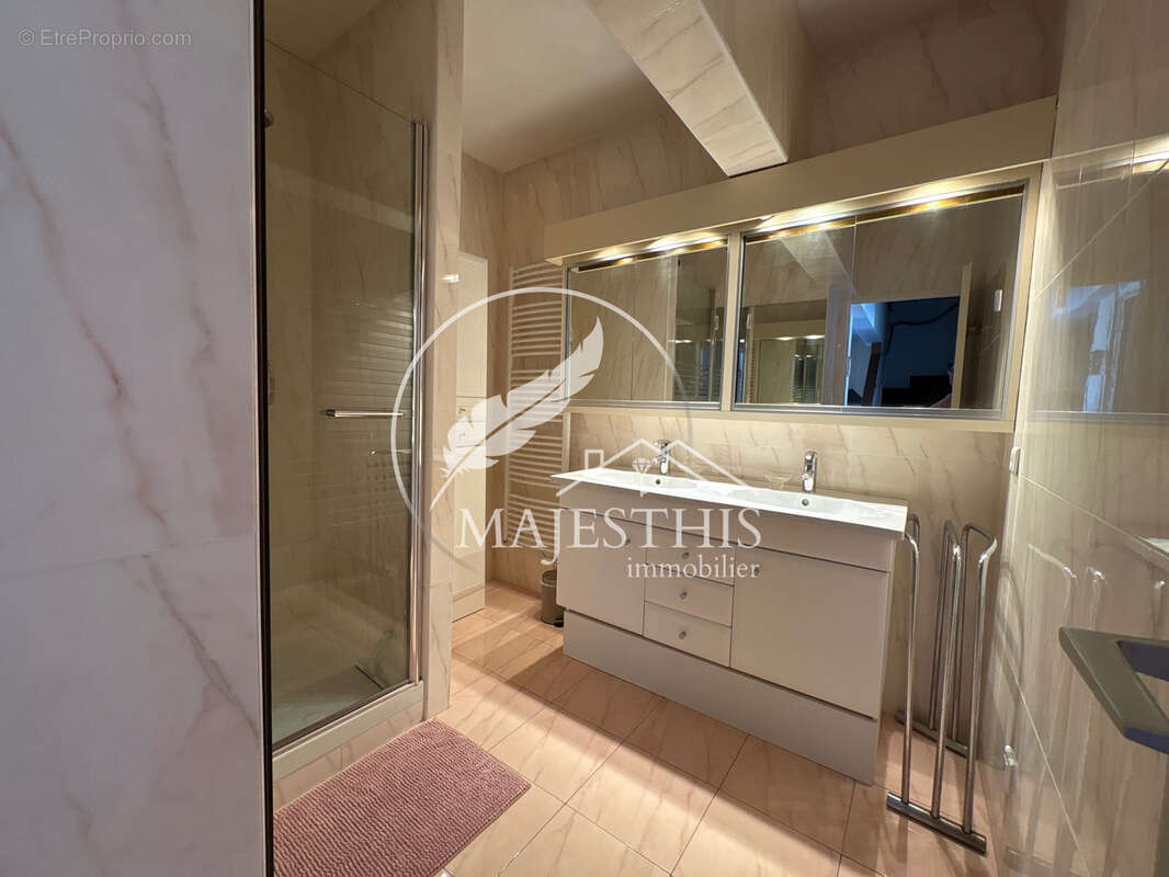Appartement duplex port de hyeres - photo 5