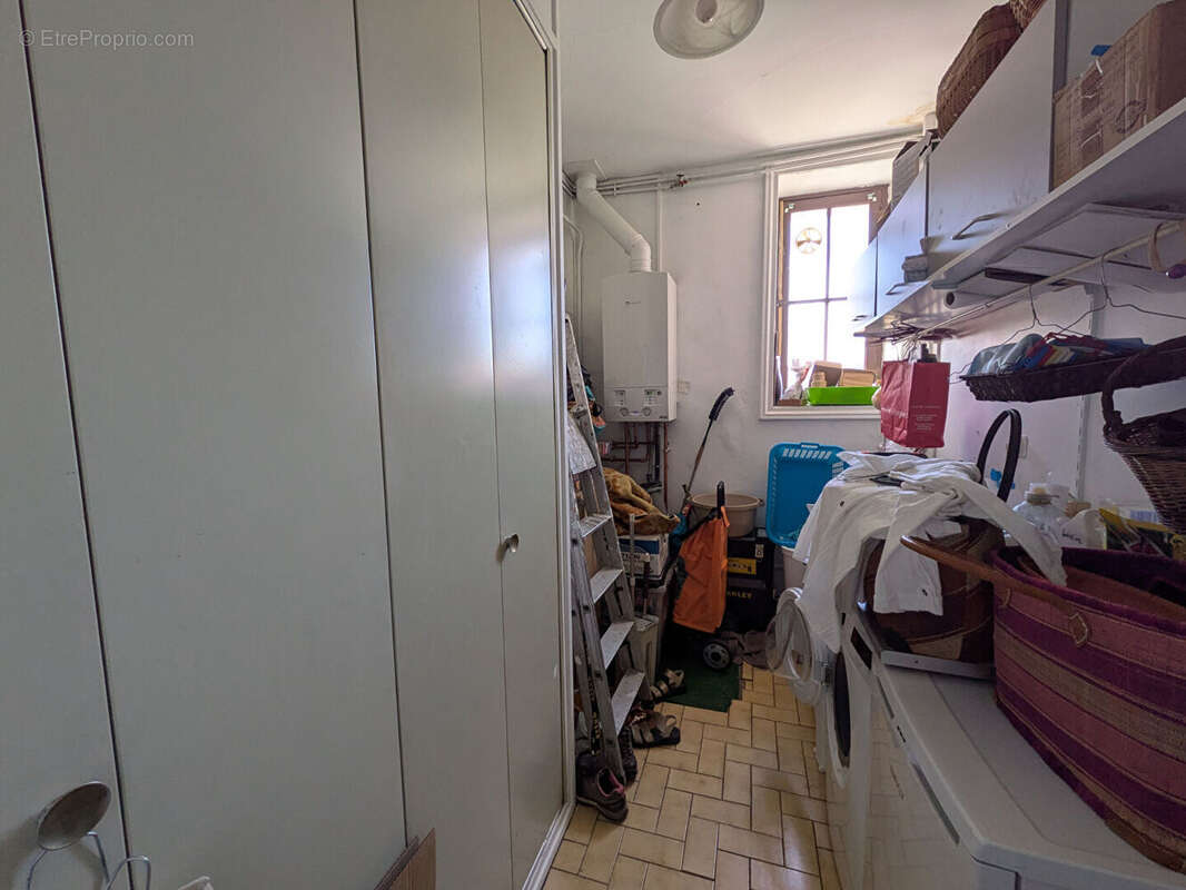 Appartement à LE COTEAU