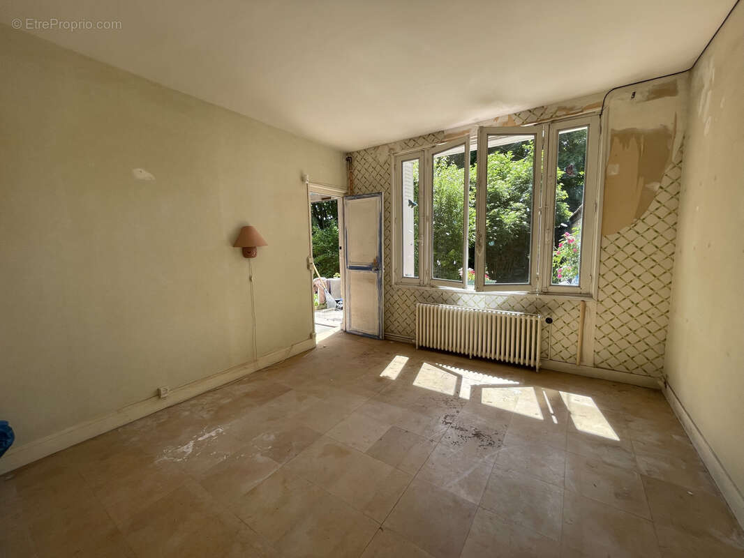 Maison à PONTOISE
