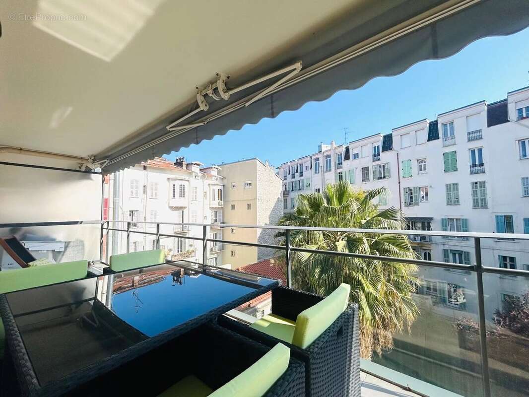 Appartement à NICE